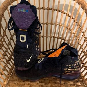 Nike Lebron 17 Space Jam Size 16